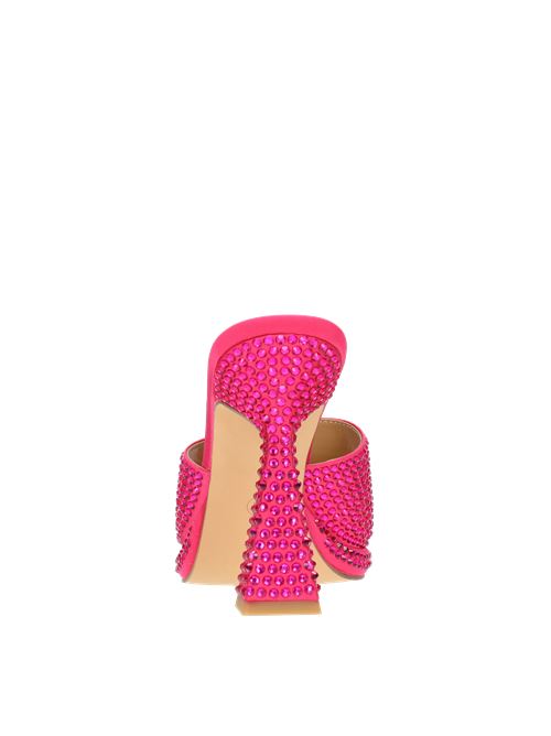 Mules modello V23271 in raso e strass ALMA EN PENA | V23271FUXIA
